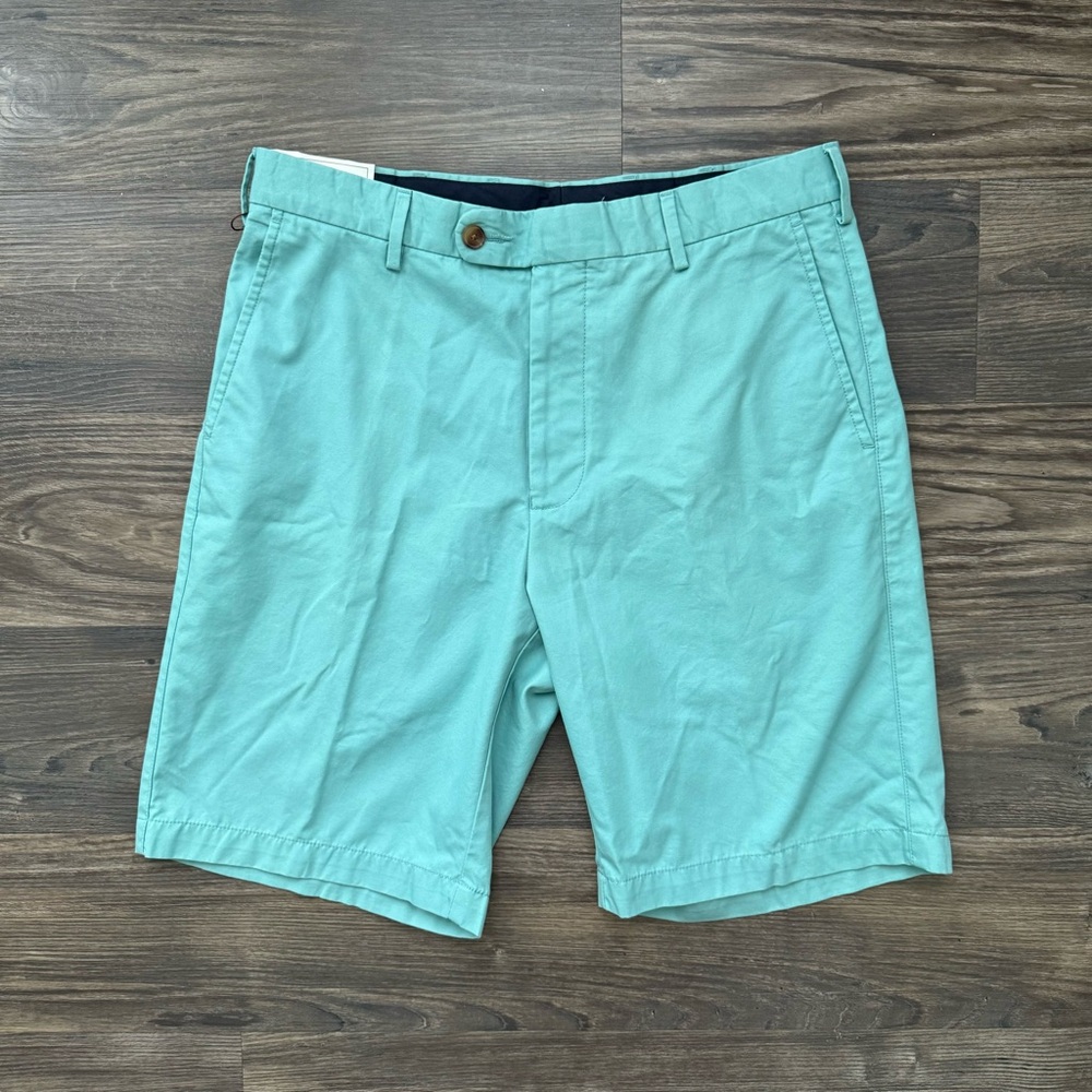 Peter Millar Flat Front Shorts (NWT)